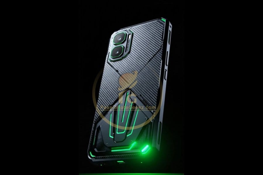 Bocoran tampilan belakang Spesifikasi Infinix GT 50 Pro dengan aksen LED hijau (Photo: Gizmochina, PassionateGeekz)
