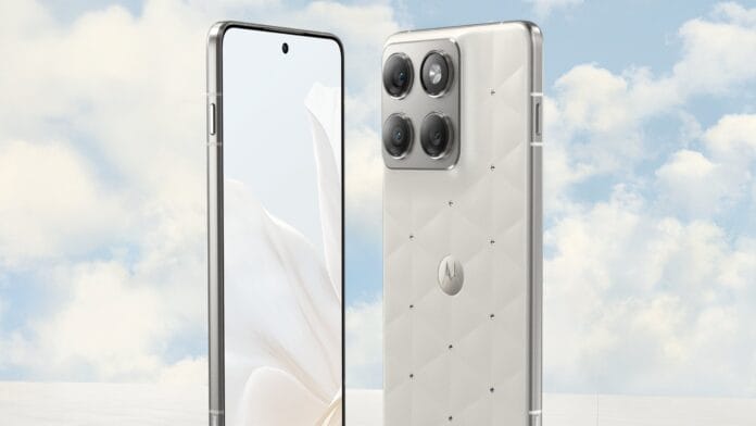Detail edisi khusus smartphone 2026 pada bodi dan antarmuka (Photo: Gizmochina; Realme, Motorola)