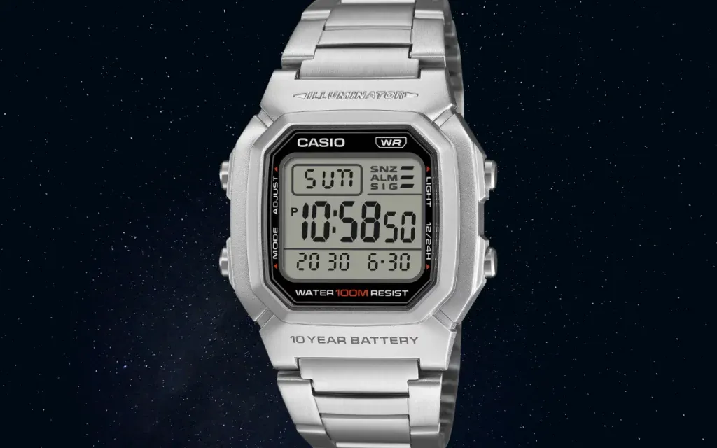Jam tangan digital Casio W-800HD-1AV dengan desain kotak berwarna perak (Photo: Casio, Gizmochina)