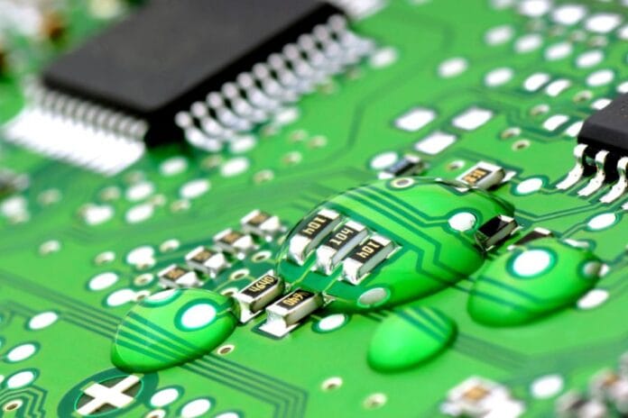 Mekanisme engsel pada HP lipat tahan air (Photo: Samsung, Oppo) Mekanisme engsel pada HP lipat tahan air (Photo: Samsung, Oppo)