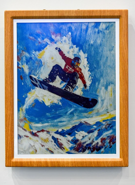 Tampilan booth dengan display profesional dan komersial TCL CSOT (Photo: TCL CSOT; E Ink)