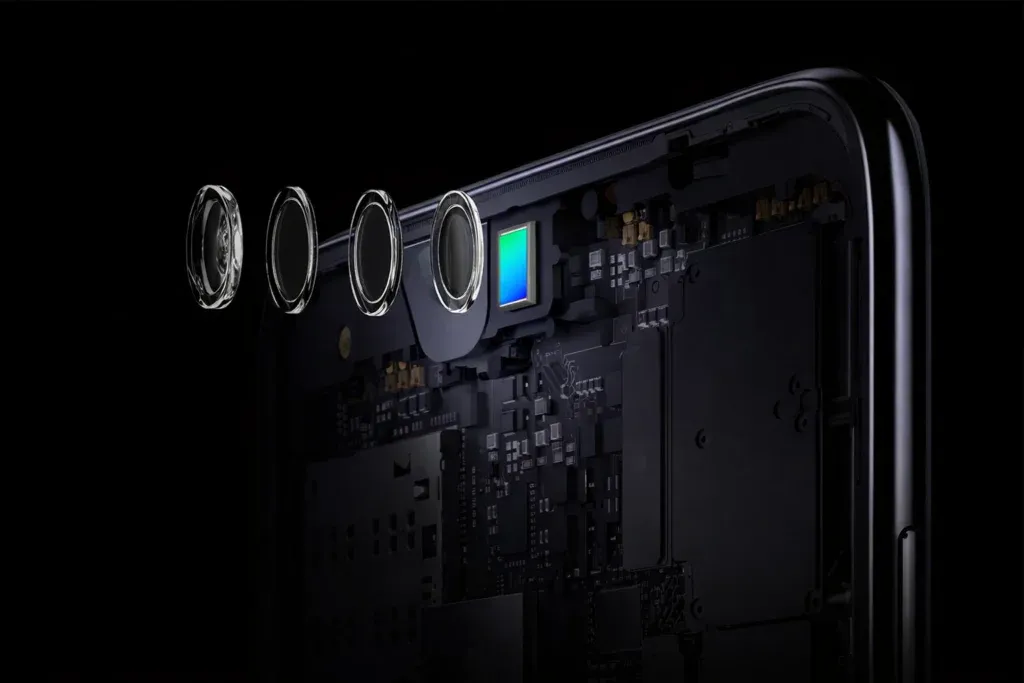 Teknologi 100MP selfie camera revolution pada smartphone flagship terbaru (Photo: Oppo, Huawei)