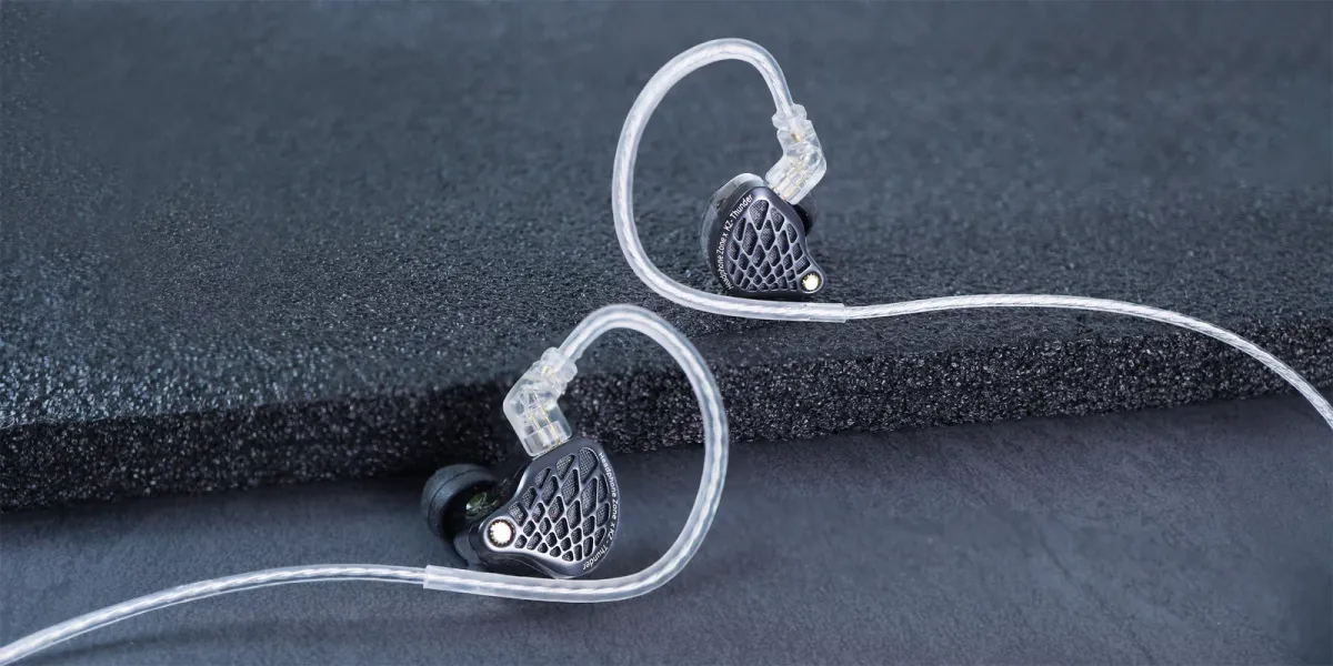 Update Resmi: Headphone Zone x KZ Thunder Hadirkan In-Ear Monitor Hybrid dengan Desain Orisinal (Photo: Headphone Zone, KZ)